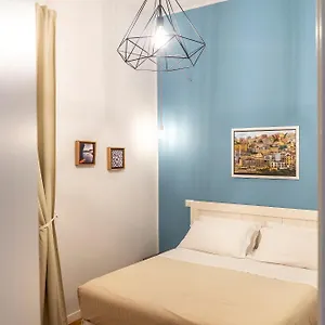 The Andy House Napels